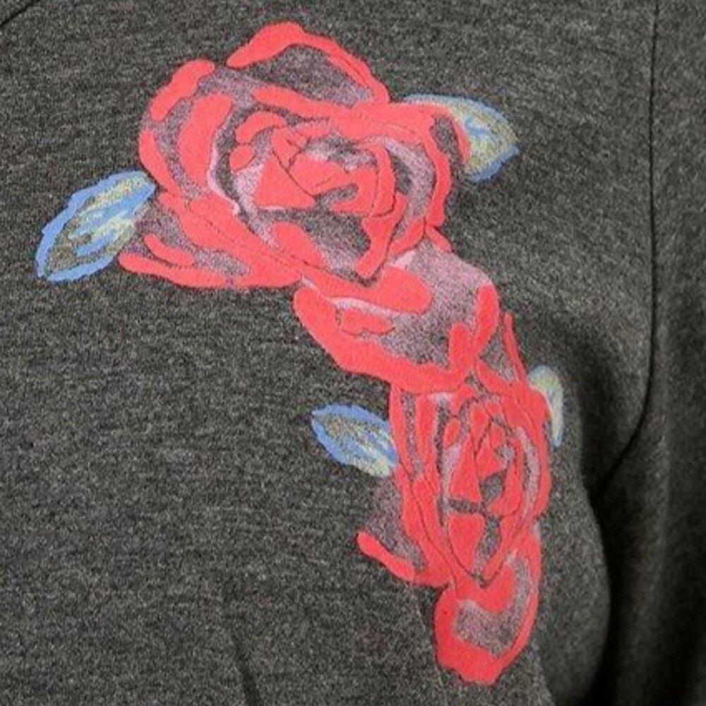❤️NWT TORRID TEE - ROSE GRAPHIC - 100% COTTON LONG SLEEVE TOP PLUS SIZE - Picture 2 of 11
